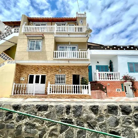 Apartamento Con Wifi, En Primea Linea Y Vistas A La Oceano, La Jaca Lejlighed La Jaca
