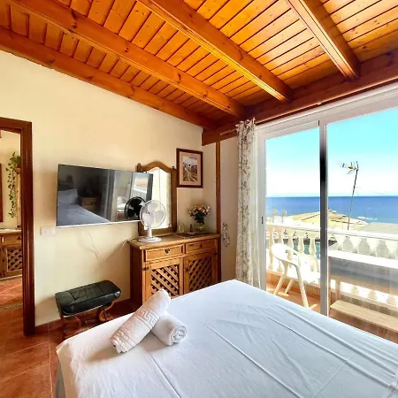 Apartamento Con Wifi, En Primea Linea Y Vistas A La Oceano, La Jaca La Jaca
