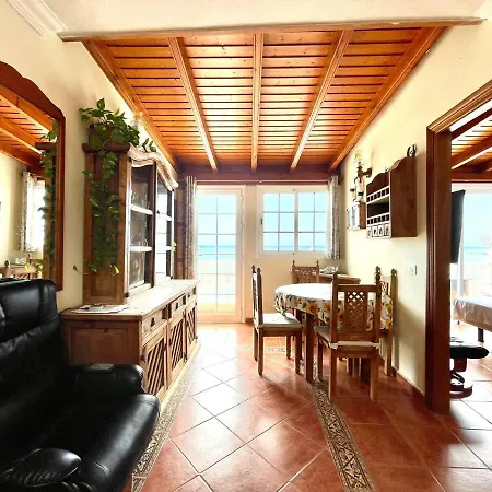 Apartamento Con Wifi, En Primea Linea Y Vistas A La Oceano, La Jaca Lejlighed La Jaca