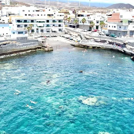 Apartamento Con Wifi, En Primea Linea Y Vistas A La Oceano, La Jaca Lejlighed *