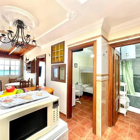 Apartamento Con Wifi, En Primea Linea Y Vistas A La Oceano, La Jaca La Jaca